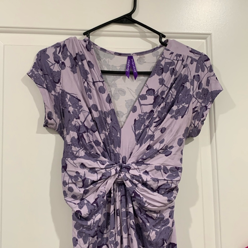Great condition Seraphine lavender blossom knot front maternity dress